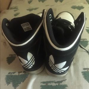adidas Shoes - adidas 7 1/2 zebra hightops basketball shoes 7.5 adidas Shoes - adidas 7 1/2 zebra hightops basketball shoes 7.5